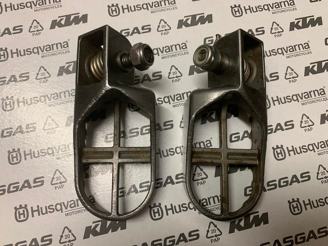 USED HEBO STEEL TRIALS FOOTRESTS 1PR