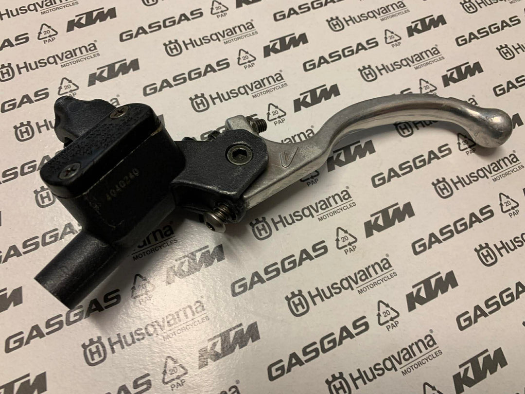 USED AJP DOT4 SMALL CLUTCH MASTER CYLINDER