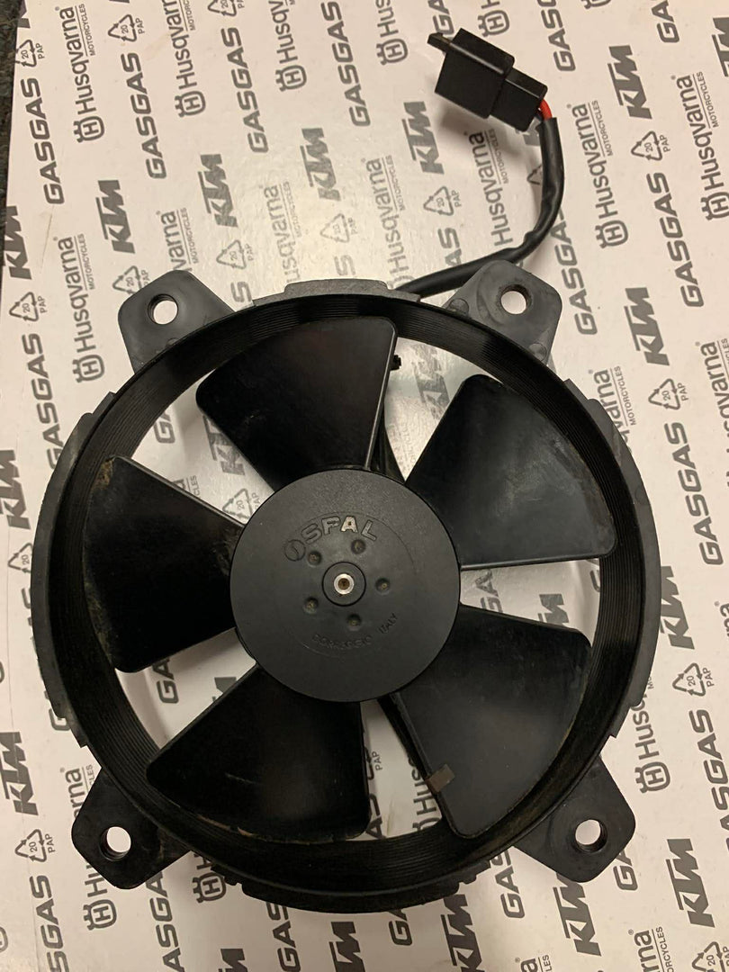 USED BETA TECHNO REV3 REV4 EVO & TRS  SPAL TRIALS RADIATOR FAN UNIT