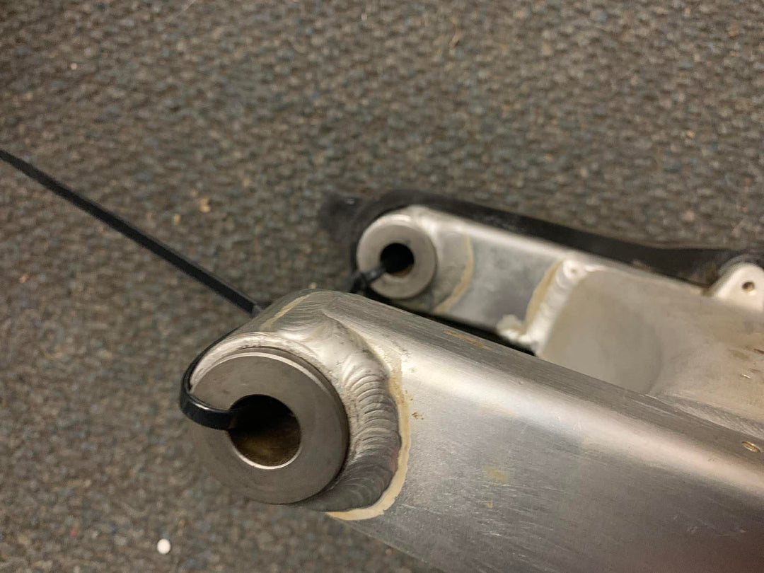 USED 2002 to 2008  BETA REV3 SWING SWINGING ARM
