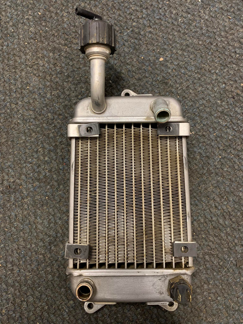 USED BETA REV3 RADIATOR WITH CAP