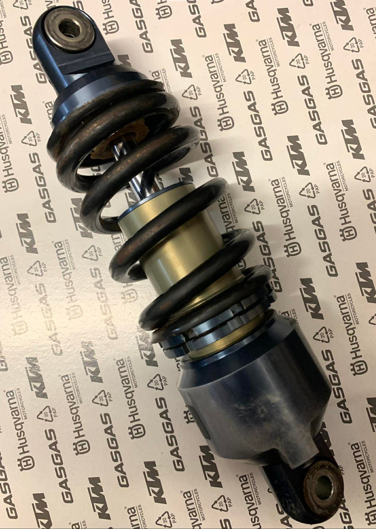 USED BETA REV3 REAR SHOCK