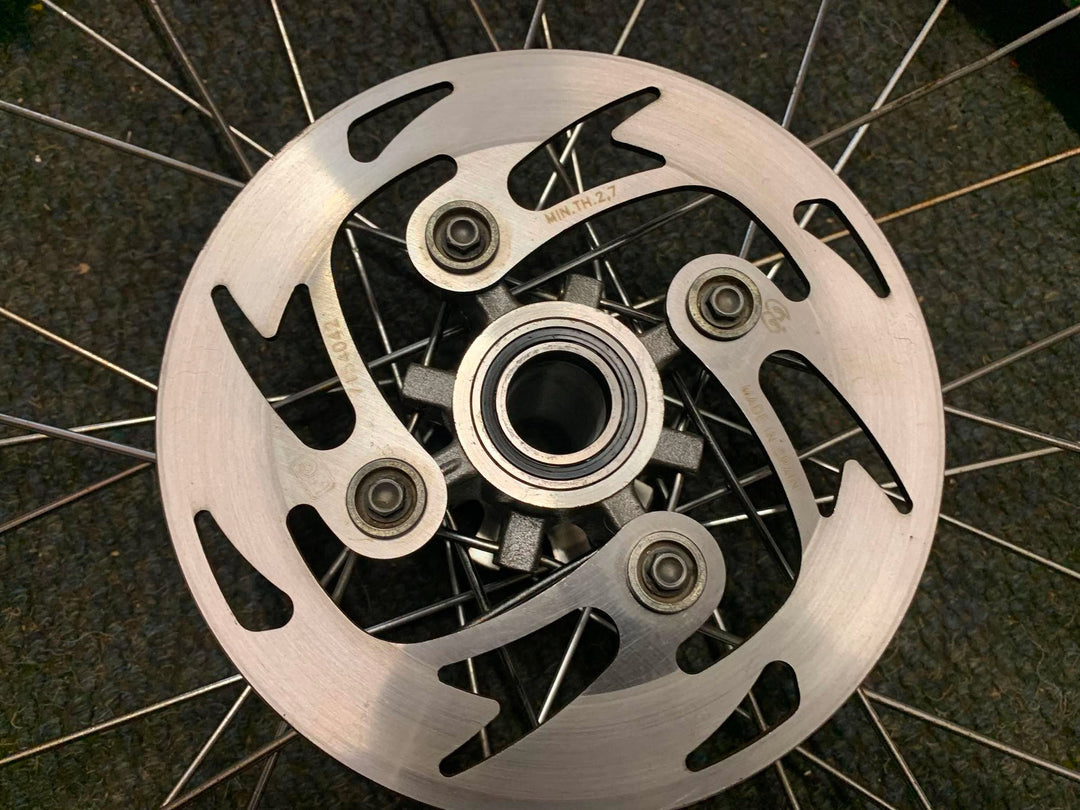 USED 2004>2015 GAS GAS PRO FRONT WHEEL WITH DISC & TYRE TO FIT MARZOCCHI FORKS