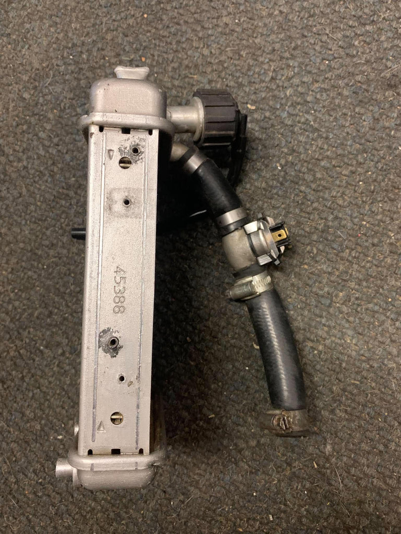 USED 2002-2013 GAS GAS TXT PRO RADIATOR WITH THERMOSTAT