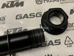 Load image into Gallery viewer, USED  BETA REV3 SWING SWINGING ARM SPINDLE &amp; NUT