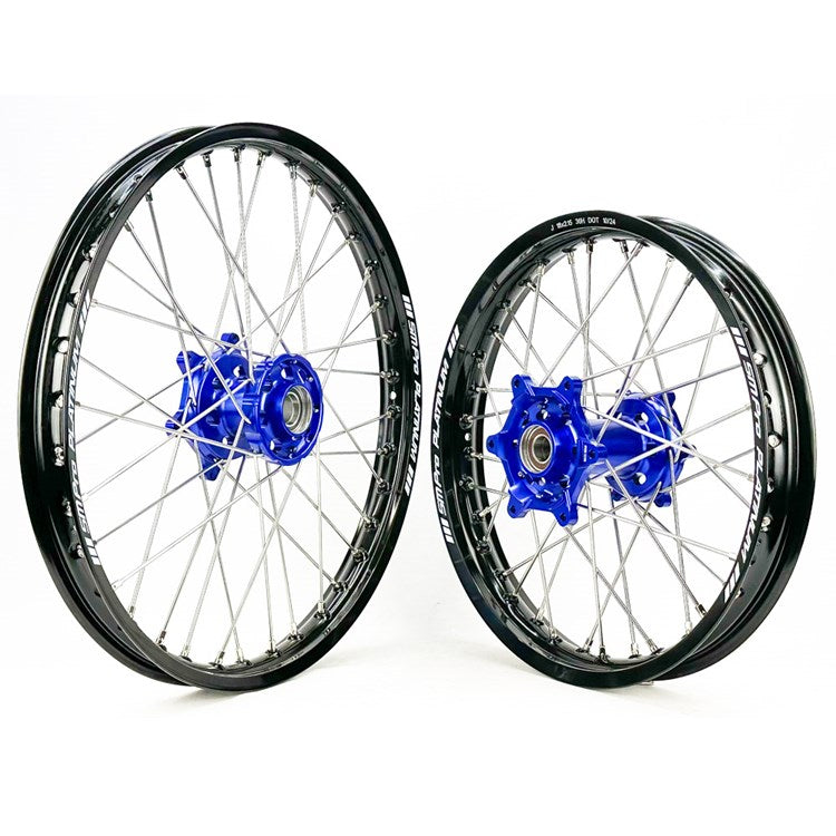 SM PRO PLATINUM WHEEL SET HUSQVARNA TE/FE 2024-2025 BLUE HUB BLACK RIM