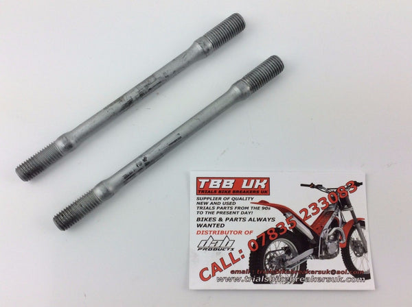 MONTESA COTA  4RT CYLINDER STUD BOLTS X2 - Trials Bike Breakers UK
